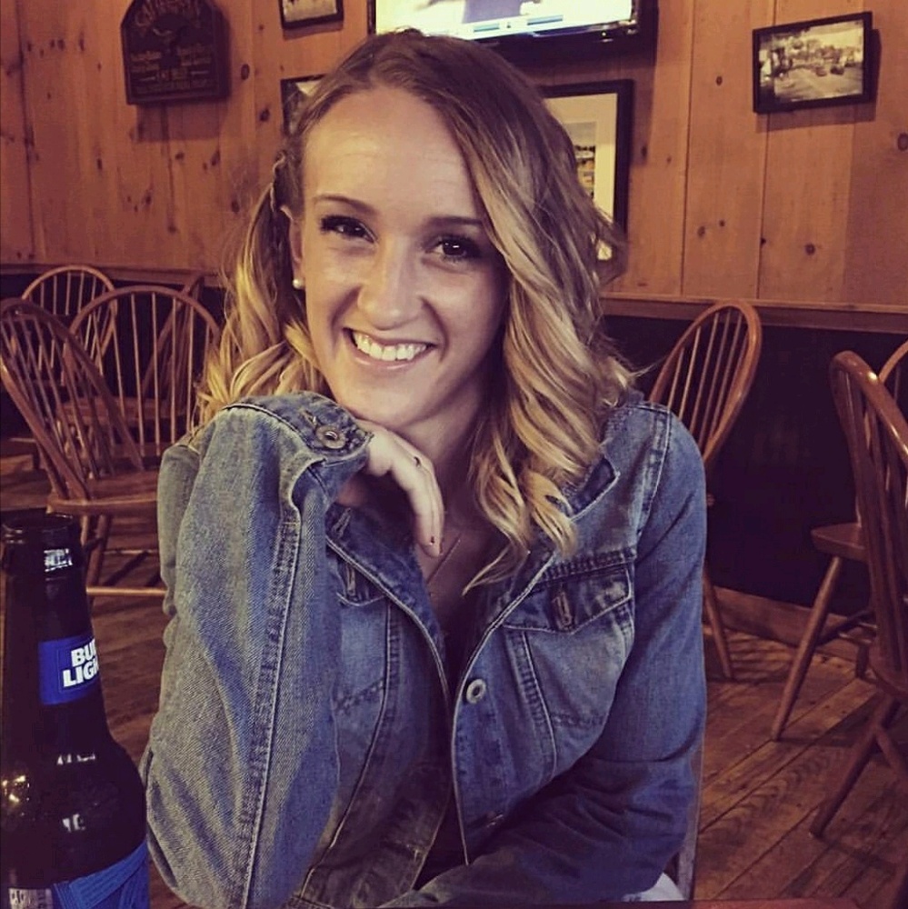 Meet your Posher, Emily
